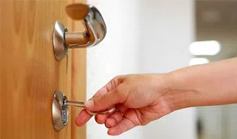 Metro Master Locksmith Palm Bay, FL 321-299-0515 - 13-Re-Key-Locks